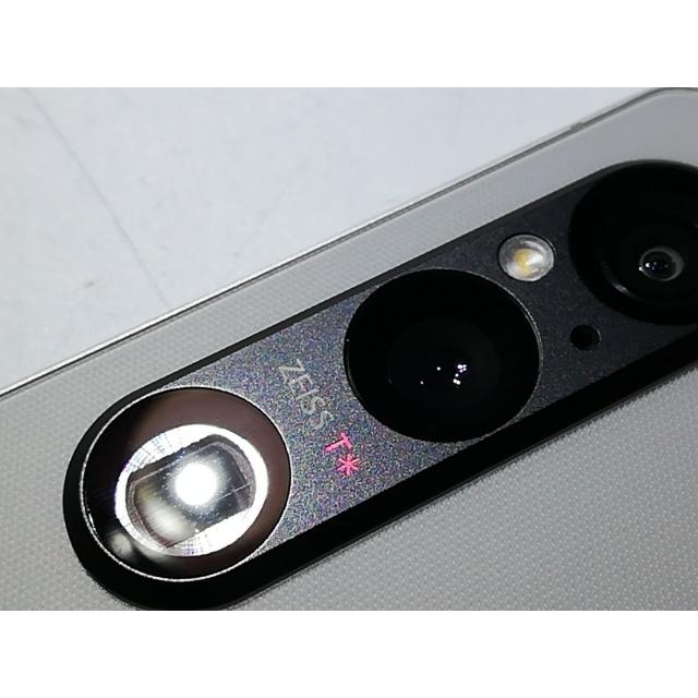 【中古】SONY docomo 【SIMフリー】 Xperia 1 V プラチナシルバー 12GB 256GB SO-51D【大宮東口】保証期間１ヶ月【ランクA】の画像