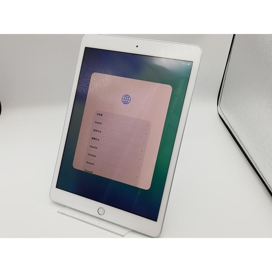 中古】Apple 【Wi-Fi】 iPad（第8世代/2020） 32GB シルバー MYLA2J/A 