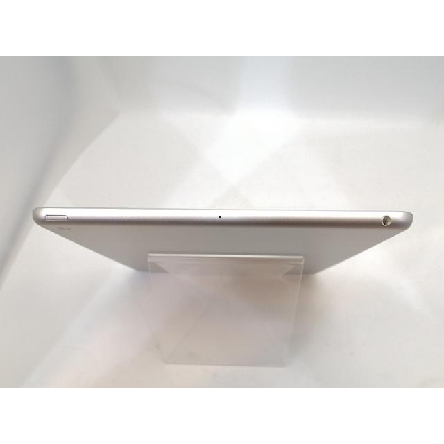 中古】Apple 【Wi-Fi】 iPad（第8世代/2020） 32GB シルバー MYLA2J/A