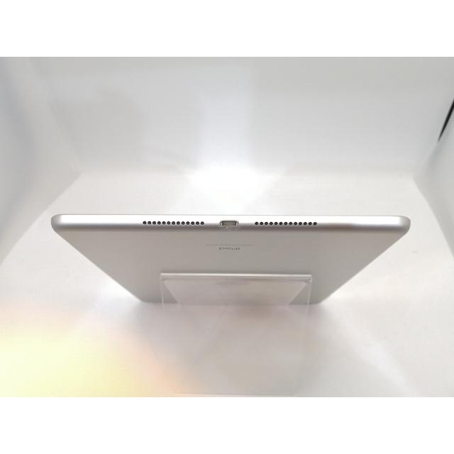 中古】Apple 【Wi-Fi】 iPad（第8世代/2020） 32GB シルバー MYLA2J/A