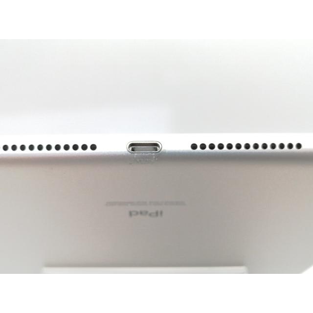 中古】Apple 【Wi-Fi】 iPad（第8世代/2020） 32GB シルバー MYLA2J/A