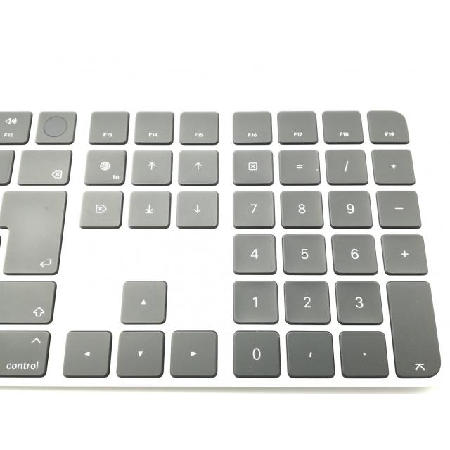 中古】Apple Magic Keyboard（テンキー付き/ブラックキー/Apple 