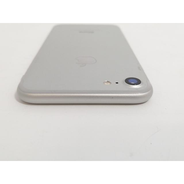 中古】Apple SoftBank 【SIMロック解除済み】 iPhone 7 32GB シルバー