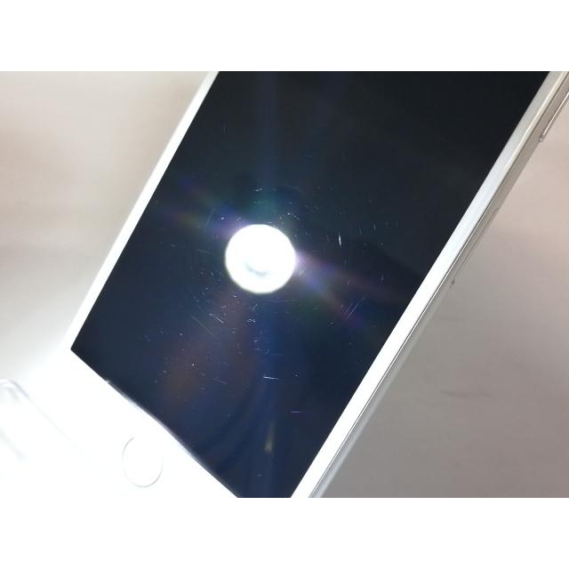 中古】Apple SoftBank 【SIMロック解除済み】 iPhone 7 32GB シルバー