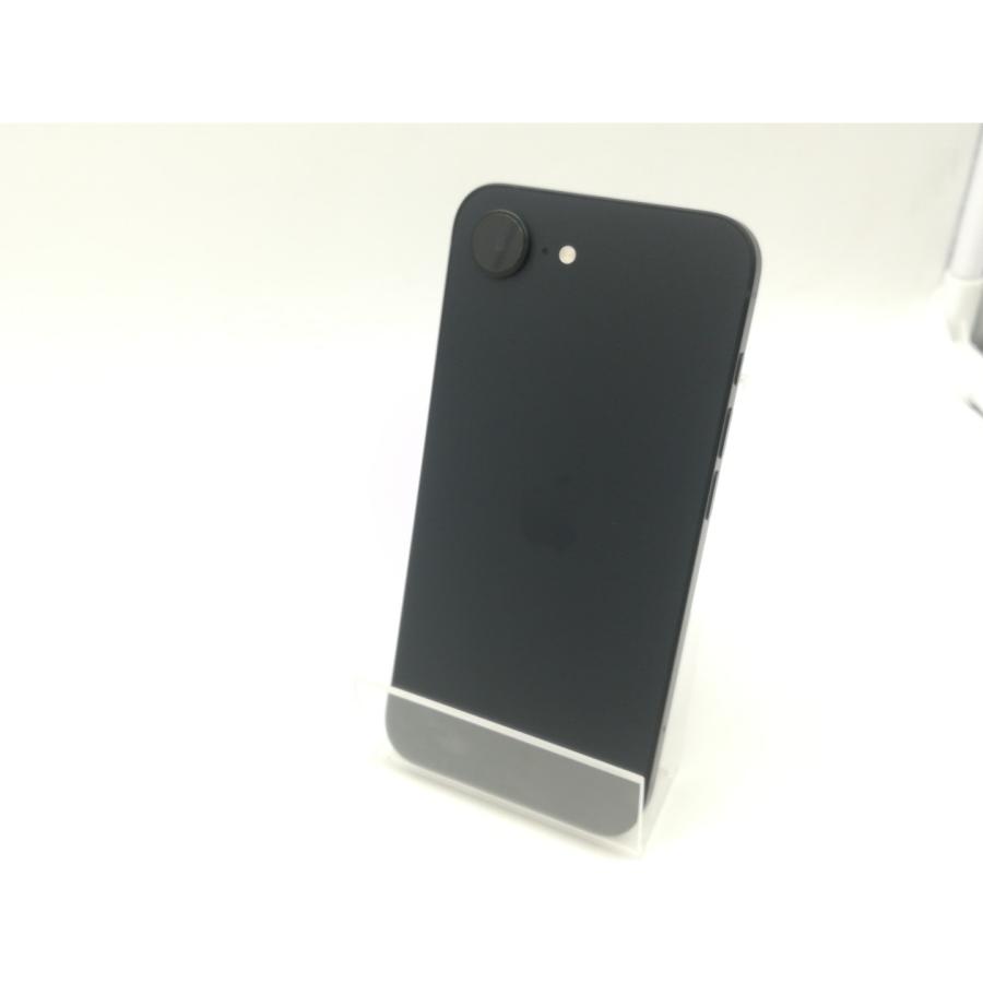 中古】Apple 国内版 【SIMフリー】 iPhone 16e 128GB ブラック MD1Q4J
