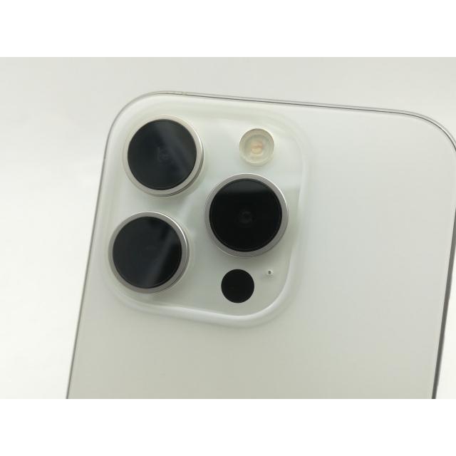 中古】Apple 国内版 【SIMフリー】 iPhone 15 Pro 128GB ホワイト