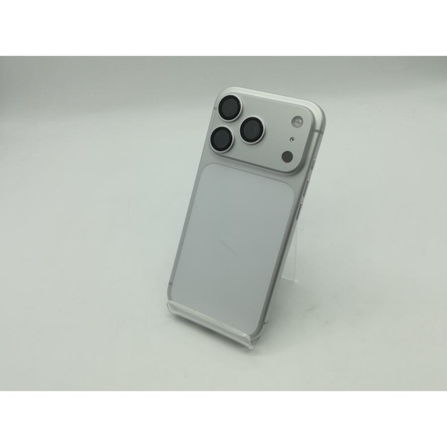 中古】Apple 国内版 【SIMフリー】 iPhone 17 Pro 256GB シルバー