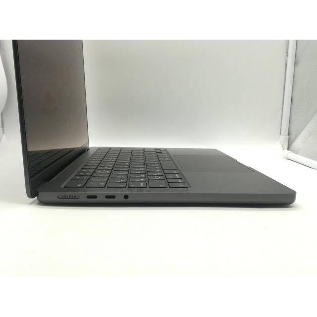 中古】Apple MacBook Pro 14インチ CTO (14インチ,M5) M5(CPU:10C/GPU