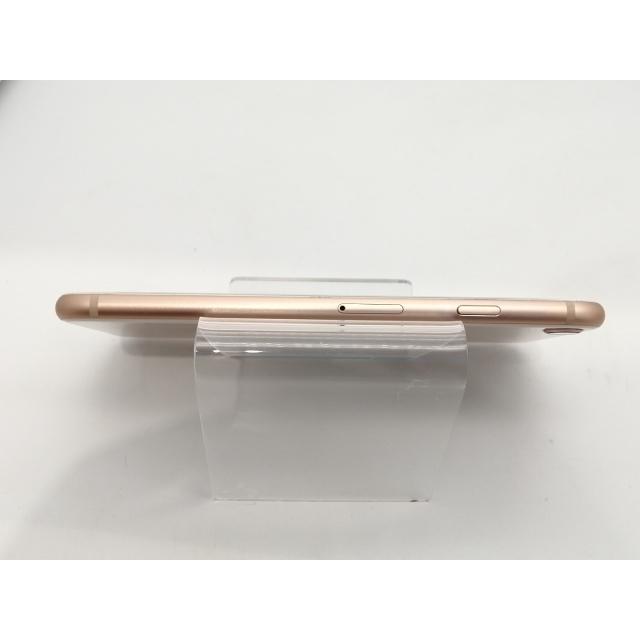中古】Apple docomo 【SIMロック解除済み】 iPhone 8 64GB ゴールド