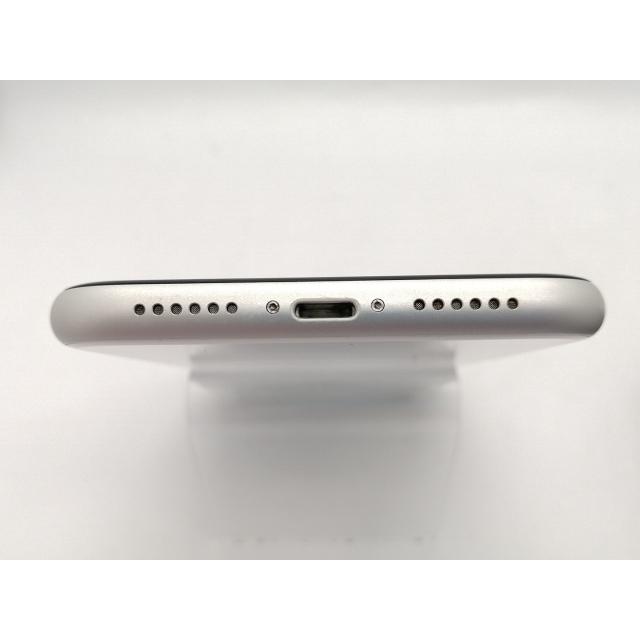 中古】Apple docomo 【SIMロック解除済み】 iPhone XR 128GB ホワイト