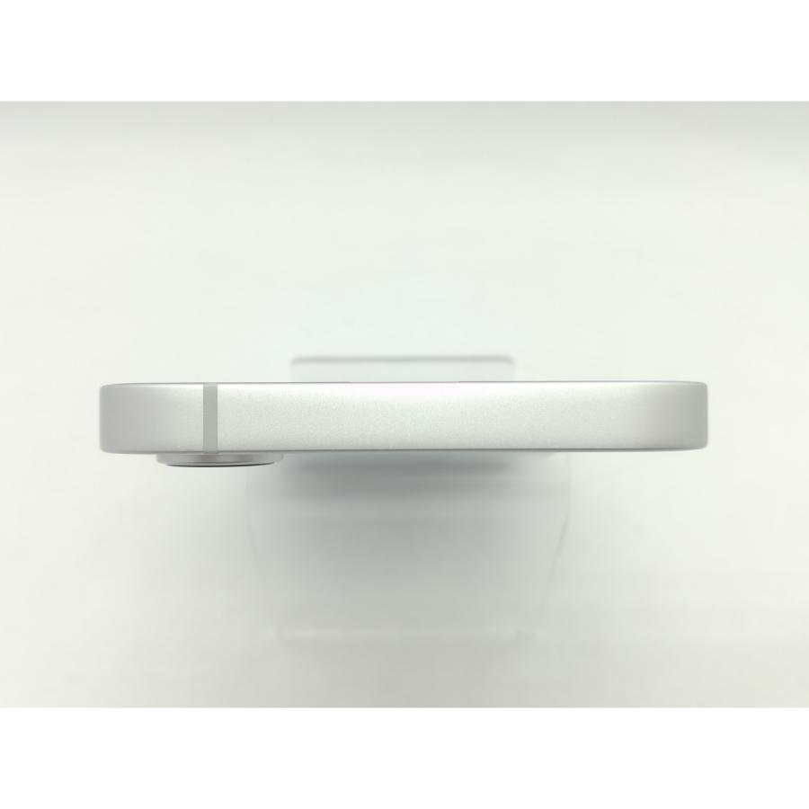 【中古】Apple 国内版 【SIMフリー】 iPhone 16e 256GB ホワイト MD1W4J/A【アリオ倉敷】保証期間１ヶ月【ランクB】の画像