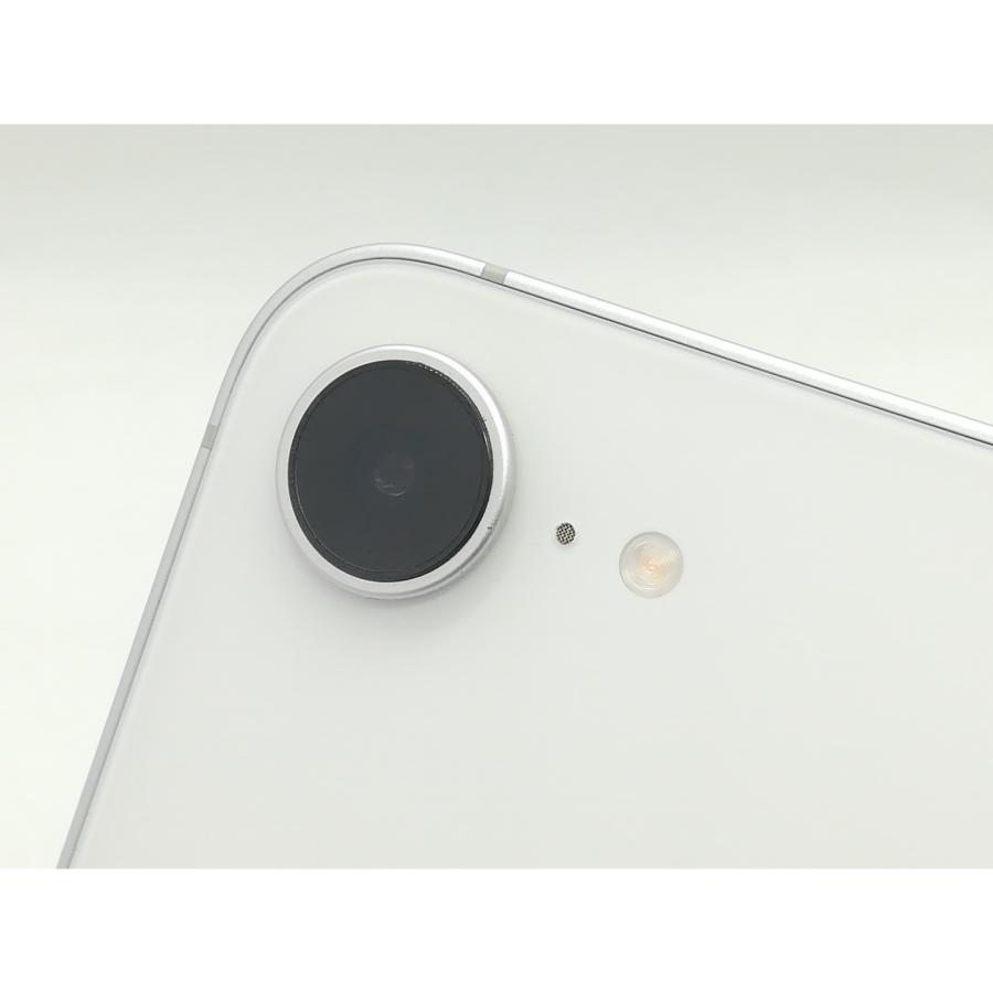 【中古】Apple 国内版 【SIMフリー】 iPhone 16e 256GB ホワイト MD1W4J/A【アリオ倉敷】保証期間１ヶ月【ランクB】の画像