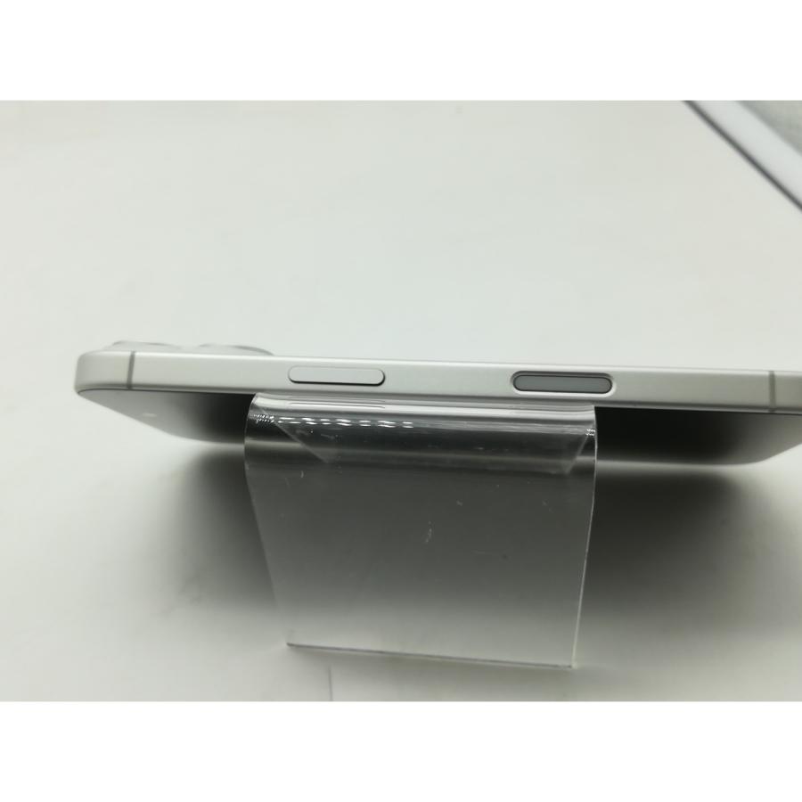 【中古】Apple 国内版 【SIMフリー】 iPhone 16 256GB ホワイト MYDX3J/A【仙台駅東口】保証期間１ヶ月【ランクA】の画像