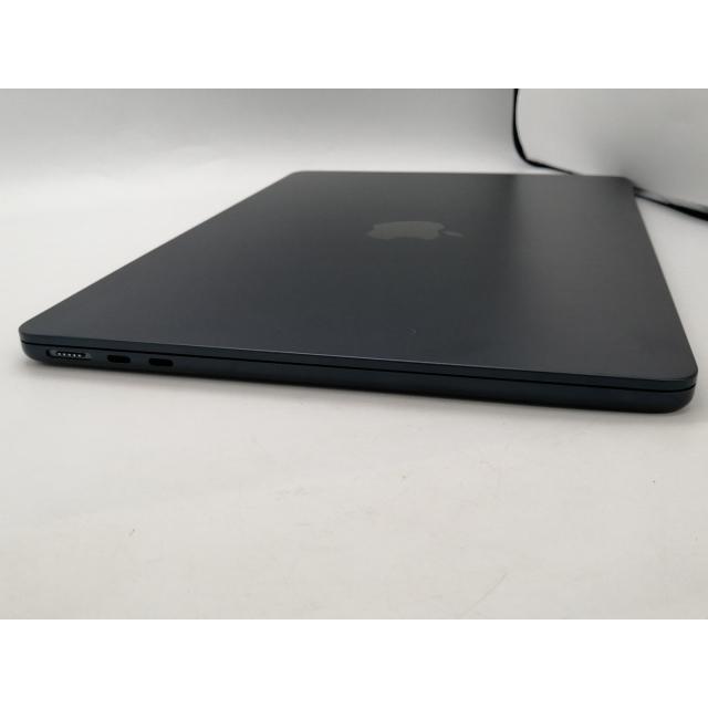 【中古】Apple MacBook Air 13インチ CTO (M2,2022) ミッドナイト M2(CPU:8C/GPU:8C)/8G/256G/30W AC【広島本通】保証期間１ヶ月【ランクA】の画像