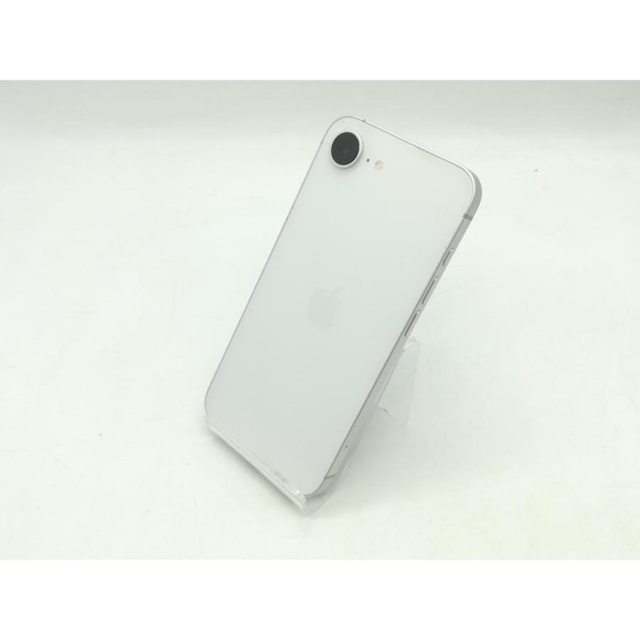 中古】Apple 国内版 【SIMフリー】 iPhone 16e 256GB ホワイト MD1W4J
