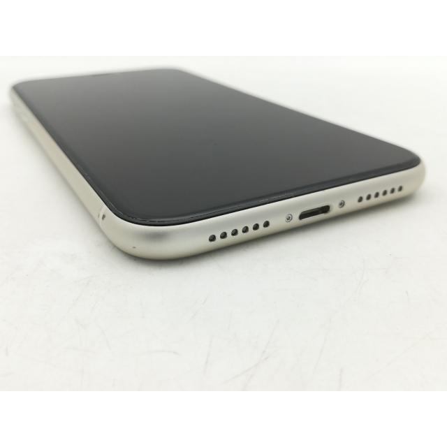 中古】Apple au 【SIMロック解除済み】 iPhone 11 64GB ホワイト