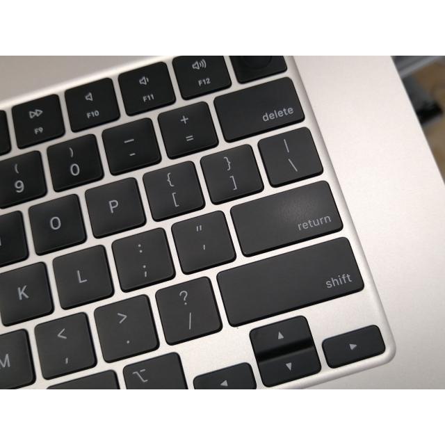 中古】Apple MacBook Air 15インチ CTO (M2,2023) スターライト M2(CPU