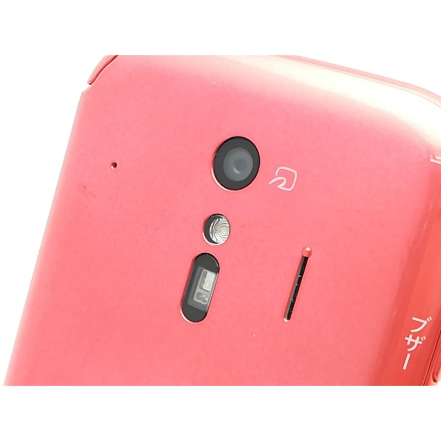 中古】Fujitsu docomo 【SIMロック解除済み】 らくらくスマートフォン