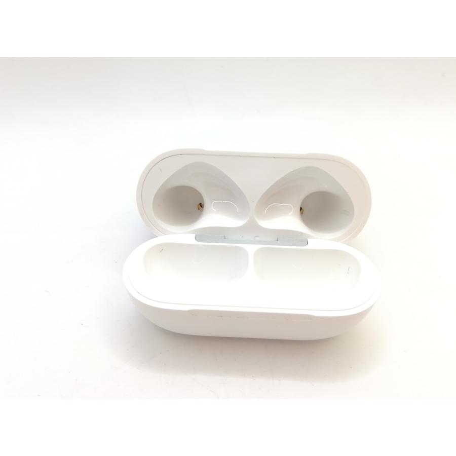 中古】Apple AirPods 4 アクティブノイズキャンセリング搭載モデル