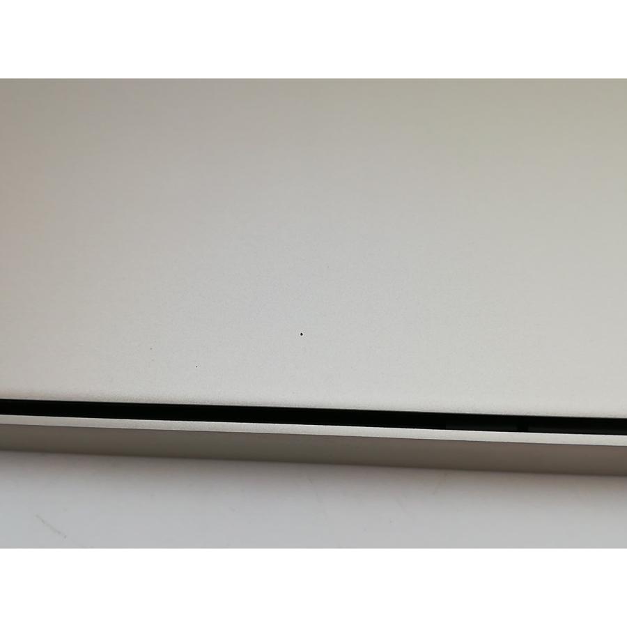 【中古】Apple MacBook Air 13インチ (M4,2025) M4(CPU:10C/GPU:8C) 16GB/256GB スターライト MW0Y3J/A【熊本】保証期間１ヶ月【ランクA】の画像