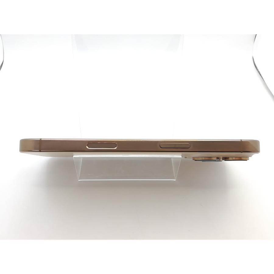 【中古】Apple SoftBank 【SIMフリー】 iPhone 16 Pro 256GB デザートチタニウム MYN23J/A【熊本】保証期間１ヶ月【ランクB】の画像