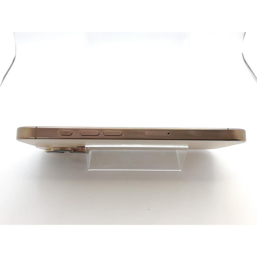【中古】Apple SoftBank 【SIMフリー】 iPhone 16 Pro 256GB デザートチタニウム MYN23J/A【熊本】保証期間１ヶ月【ランクB】の画像