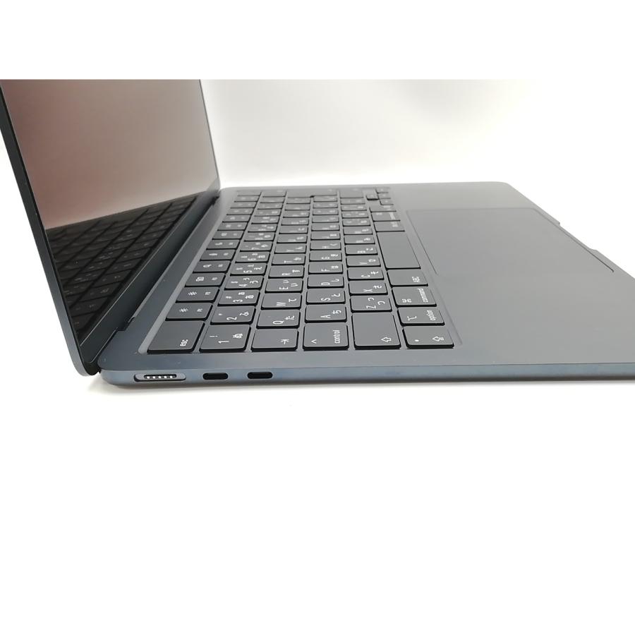 【中古】Apple MacBook Air 13インチ (M4,2025) M4(CPU:10C/GPU:10C) 16GB/512GB ミッドナイト MW133J/A【熊本】保証期間１ヶ月【ランクA】の画像