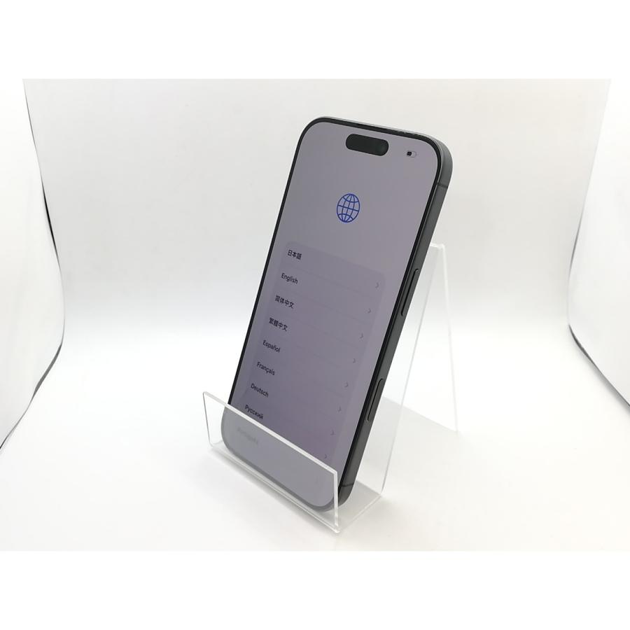 中古】Apple au 【SIMフリー】 iPhone 17 256GB ブラック MG674J/A