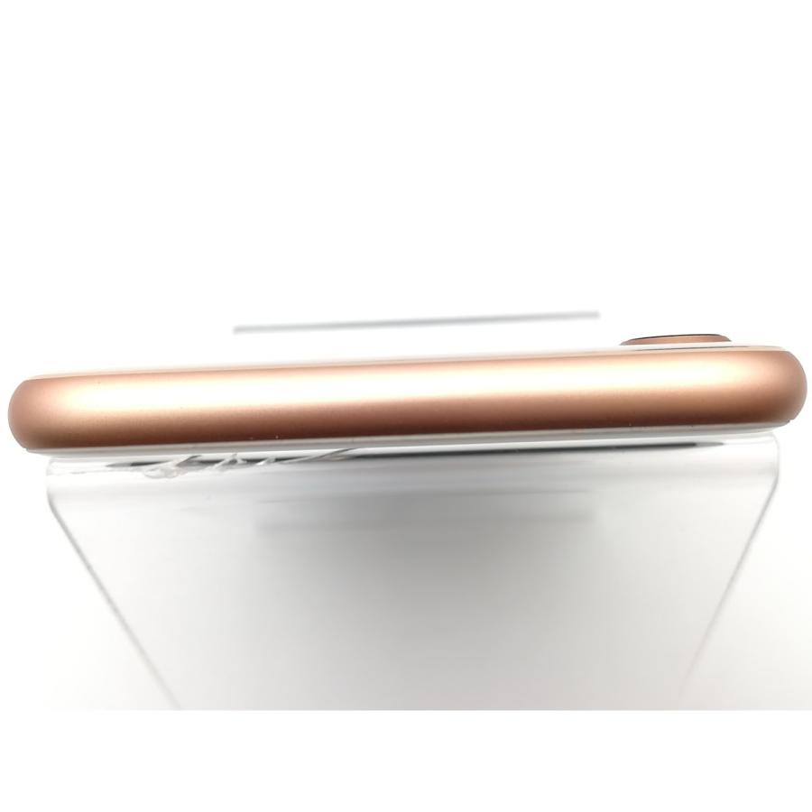 中古】Apple docomo 【SIMロック解除済み】 iPhone 8 256GB ゴールド