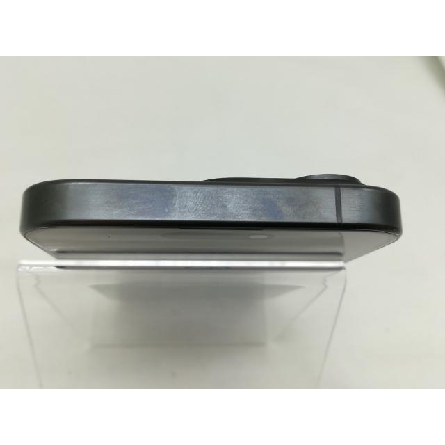 【中古】Apple docomo 【SIMフリー】 iPhone 15 Pro 1TB ブラックチタニウム MTUQ3J/A【川崎】保証期間１ヶ月【ランクB】の画像