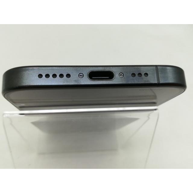 【中古】Apple docomo 【SIMフリー】 iPhone 15 Pro 1TB ブラックチタニウム MTUQ3J/A【川崎】保証期間１ヶ月【ランクB】の画像