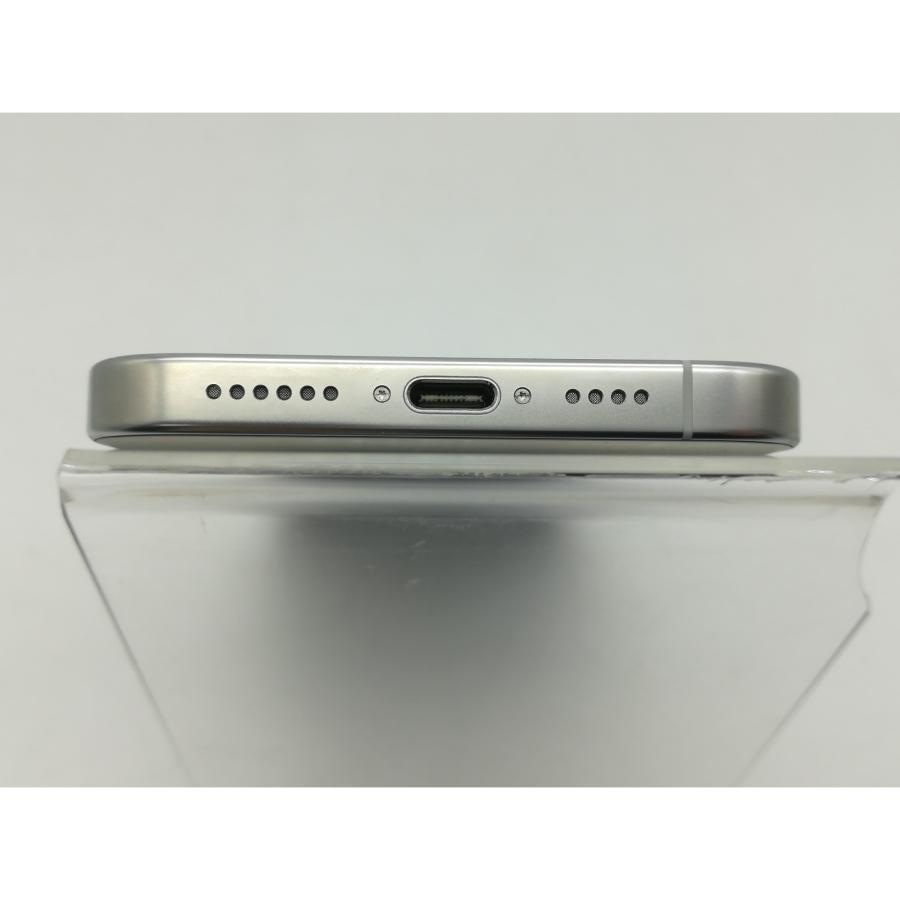 【中古】Apple 国内版 【SIMフリー】 iPhone 16 Pro Max 256GB ホワイトチタニウム MYWH3J/A【熊本】保証期間１ヶ月【ランクA】の画像