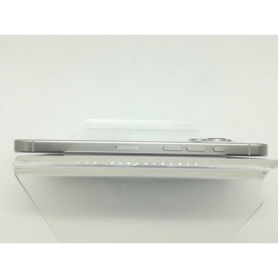 【中古】Apple 国内版 【SIMフリー】 iPhone 16 Pro Max 256GB ホワイトチタニウム MYWH3J/A【熊本】保証期間１ヶ月【ランクA】の画像