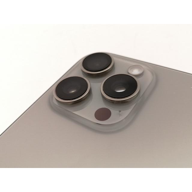 【中古】Apple 国内版 【SIMフリー】 iPhone 16 Pro Max 512GB ナチュラルチタニウム MYWP3J/A【神保町】保証期間１ヶ月【ランクB】の画像
