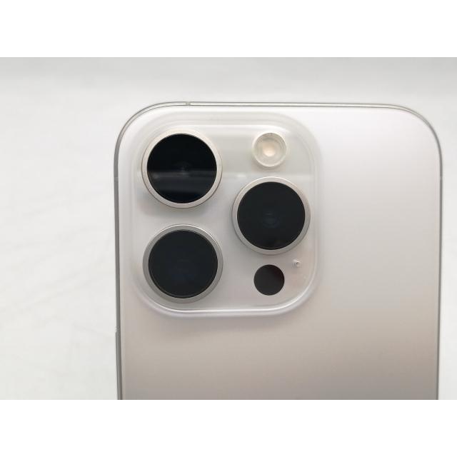 【中古】Apple 国内版 【SIMフリー】 iPhone 15 Pro 128GB ホワイトチタニウム MTU83J/A【町田】保証期間１ヶ月【ランクB】の画像