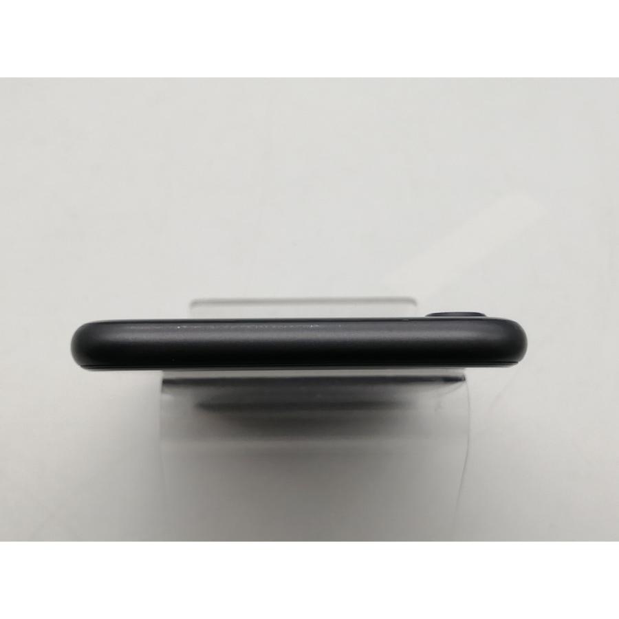 中古】Apple docomo 【SIMロック解除済み】 iPhone 8 64GB スペース
