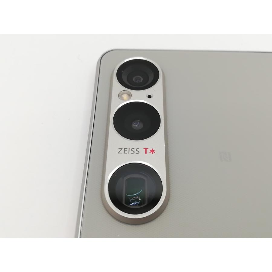 中古】SONY au 【SIMフリー】 Xperia 1 VI プラチナシルバー 12GB