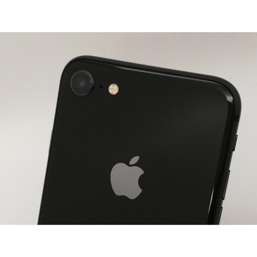 iPhone 8 Space Gray 64 GB au ロック解除済み iPhone 8 Space Gray 64 GB au ロック解除済み iPhone 8 Space Gray 64