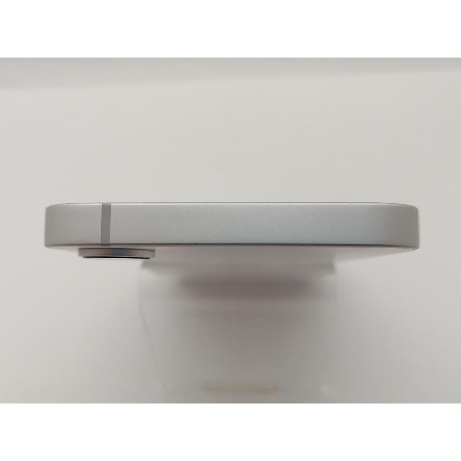 【中古】Apple 国内版 【SIMフリー】 iPhone 16e 128GB ホワイト MD1R4J/A【三宮センター】保証期間１ヶ月【ランクA】の画像