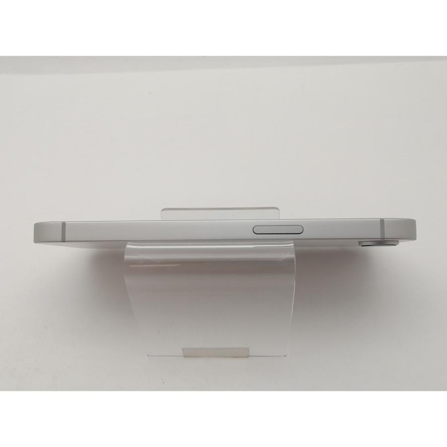 【中古】Apple 国内版 【SIMフリー】 iPhone 16e 128GB ホワイト MD1R4J/A【三宮センター】保証期間１ヶ月【ランクA】の画像