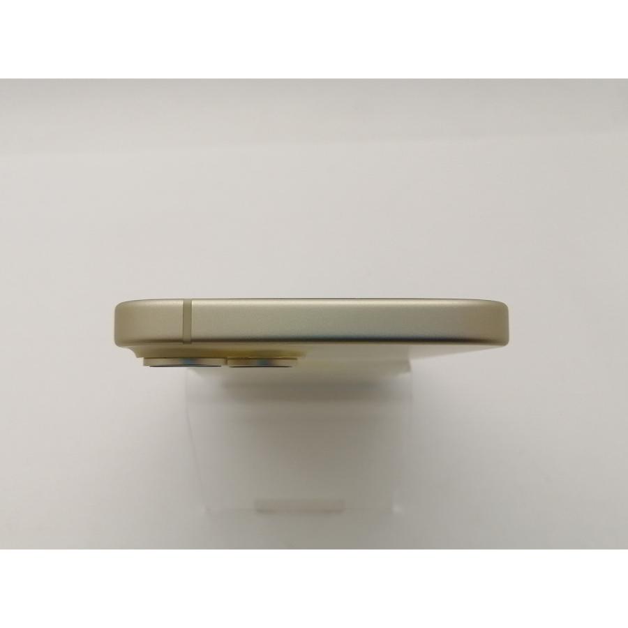 【中古】Apple docomo 【SIMフリー】 iPhone 15 128GB イエロー MTMK3J/A【三宮センター】保証期間１ヶ月【ランクA】の画像