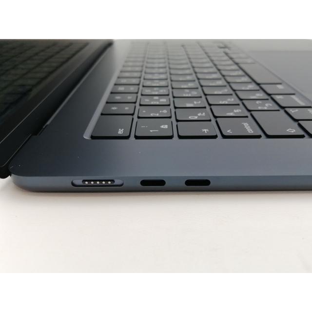 【中古】Apple MacBook Air 15インチ  M3(CPU:8C/GPU:10C) 8GB/256GB ミッドナイト MRYU3J/A (15インチ, M3, 2024)【三宮センター】保証期間１ヶ月【ランクA】の画像