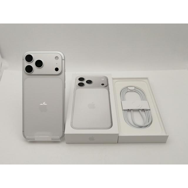 未使用】Apple 国内版 【SIMフリー】 iPhone 17 Pro Max 2TB シルバー