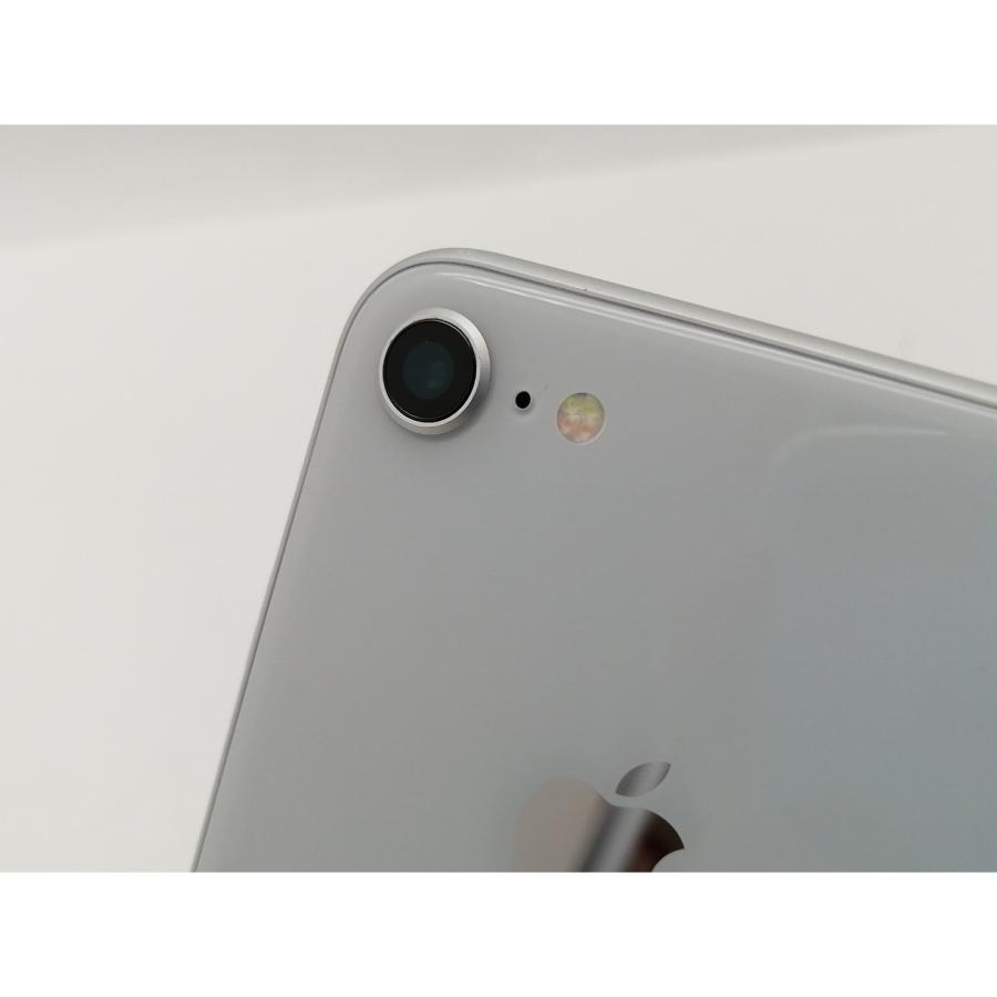 中古】Apple au 【SIMロック解除済み】 iPhone 8 64GB シルバー MQ792J