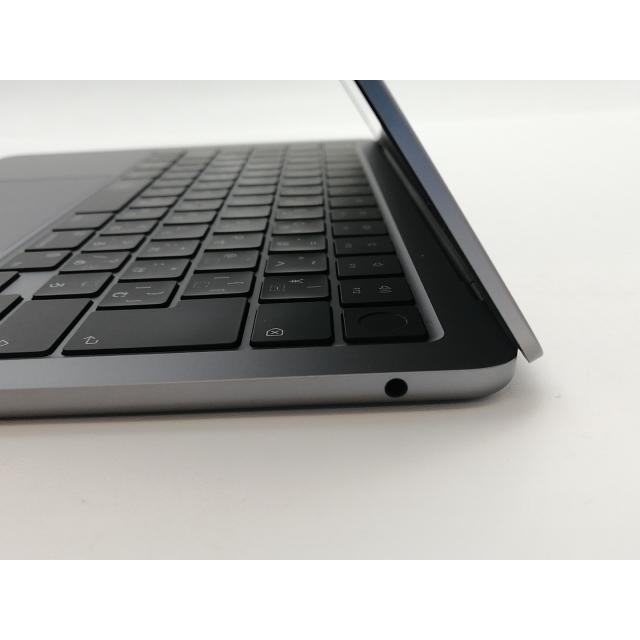 中古】Apple MacBook Air 13インチ M2(CPU:8C/GPU:8C) 8GB/256GB