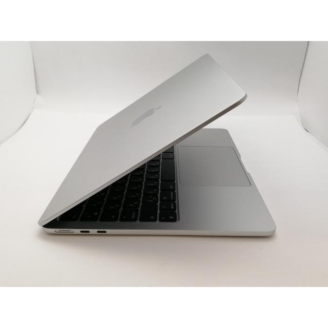 中古】Apple MacBook Air 13インチ M5(CPU:10C/GPU:8C) 16GB/512GB