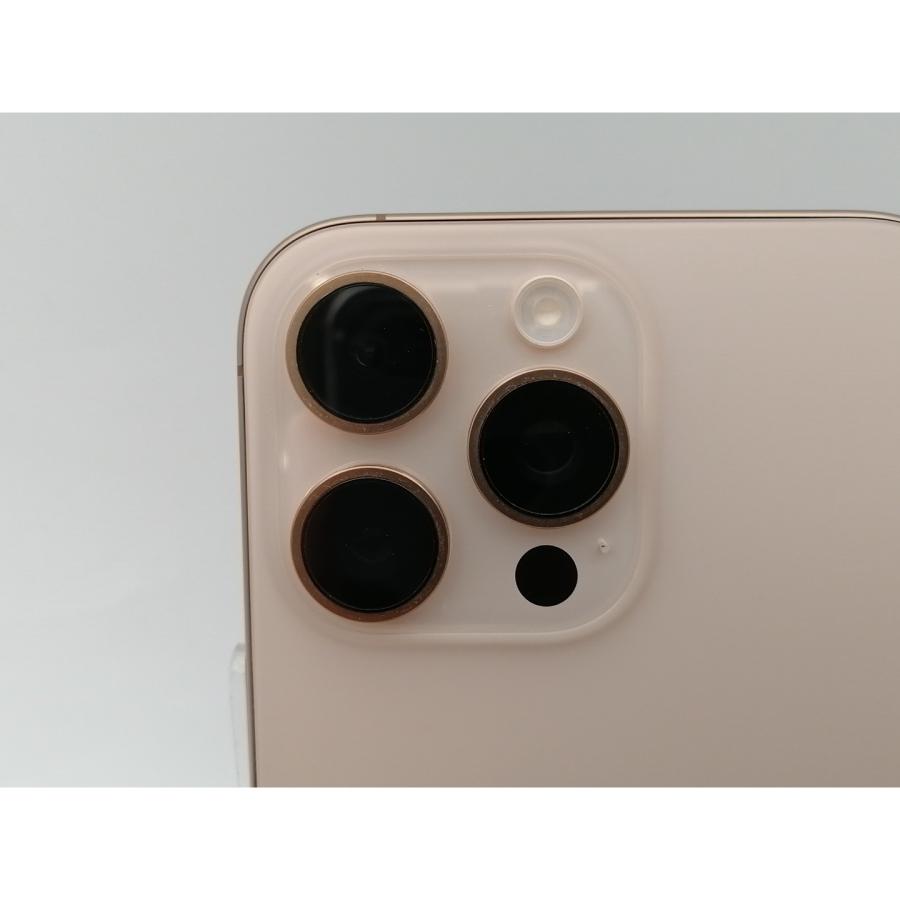 中古】Apple 海外版 【SIMフリー】 iPhone 16 Pro Max 512GB デザート