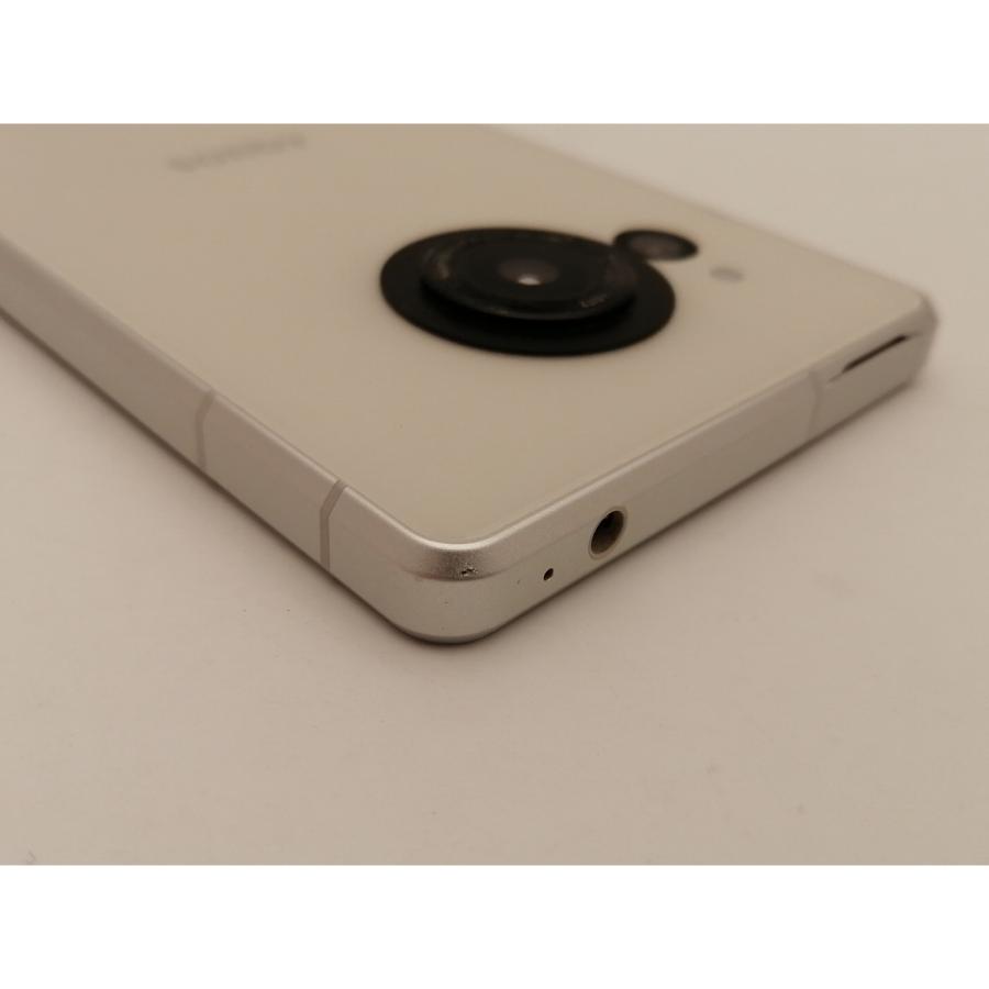 中古】SHARP 国内版 【SIMフリー】 AQUOS R8 クリーム 8GB 256GB SH