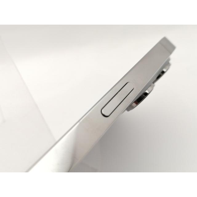中古】Apple docomo 【SIMフリー】 iPhone 14 Pro 256GB シルバー