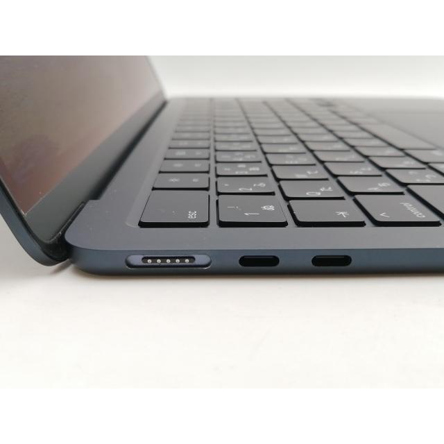 【中古】Apple MacBook Air 13インチ CTO (M2,2022) ミッドナイト M2(CPU:8C/GPU:10C)/16G/512G/67W(70W) AC【神保町】保証期間１ヶ月【ランクA】の画像